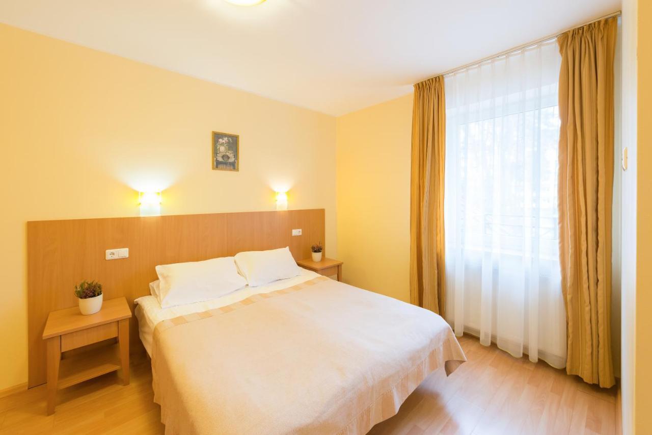 Hotel Vita Self Check In Druskininkai Exteriör bild