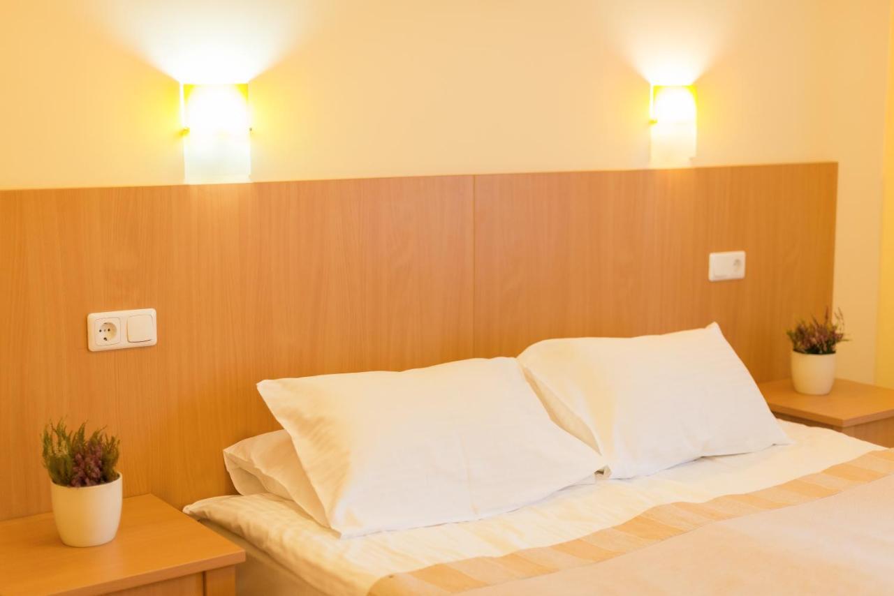 Hotel Vita Self Check In Druskininkai Exteriör bild