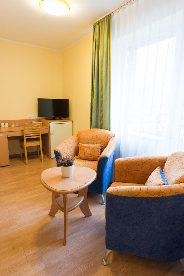 Hotel Vita Self Check In Druskininkai Exteriör bild